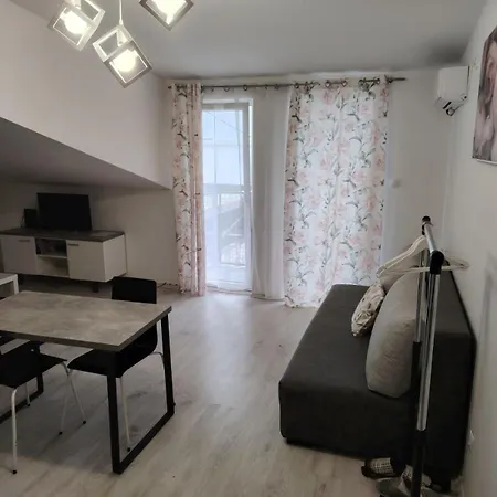 Odlican Smestaj Blizu Centra Appartement